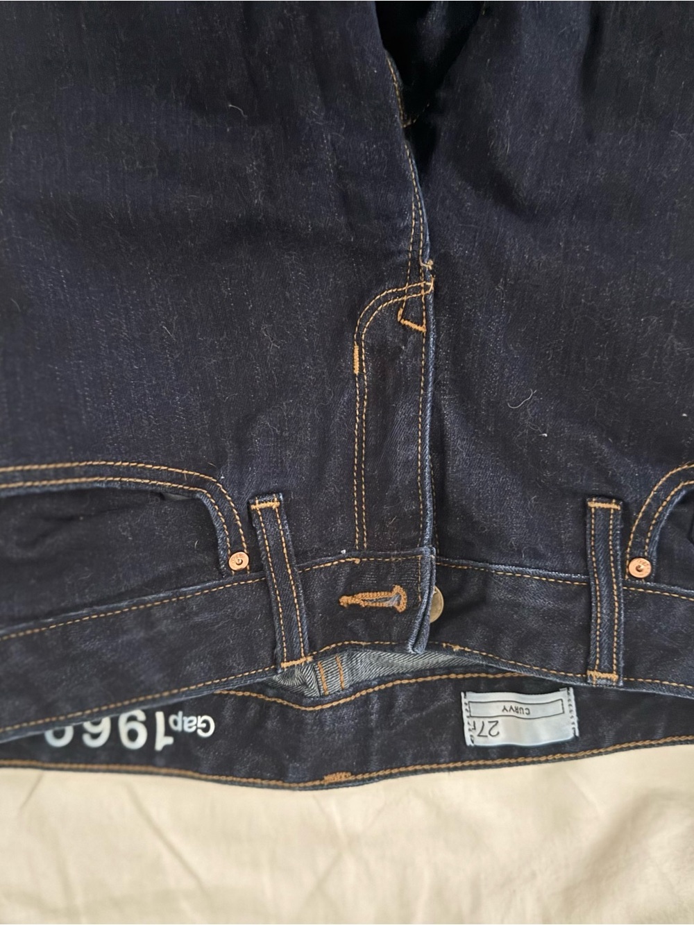 GAP Men's Slim Straight Dark Indigo Jeans with Contrast Stitching